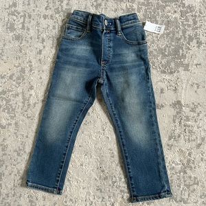 Gap toddler jeanes
